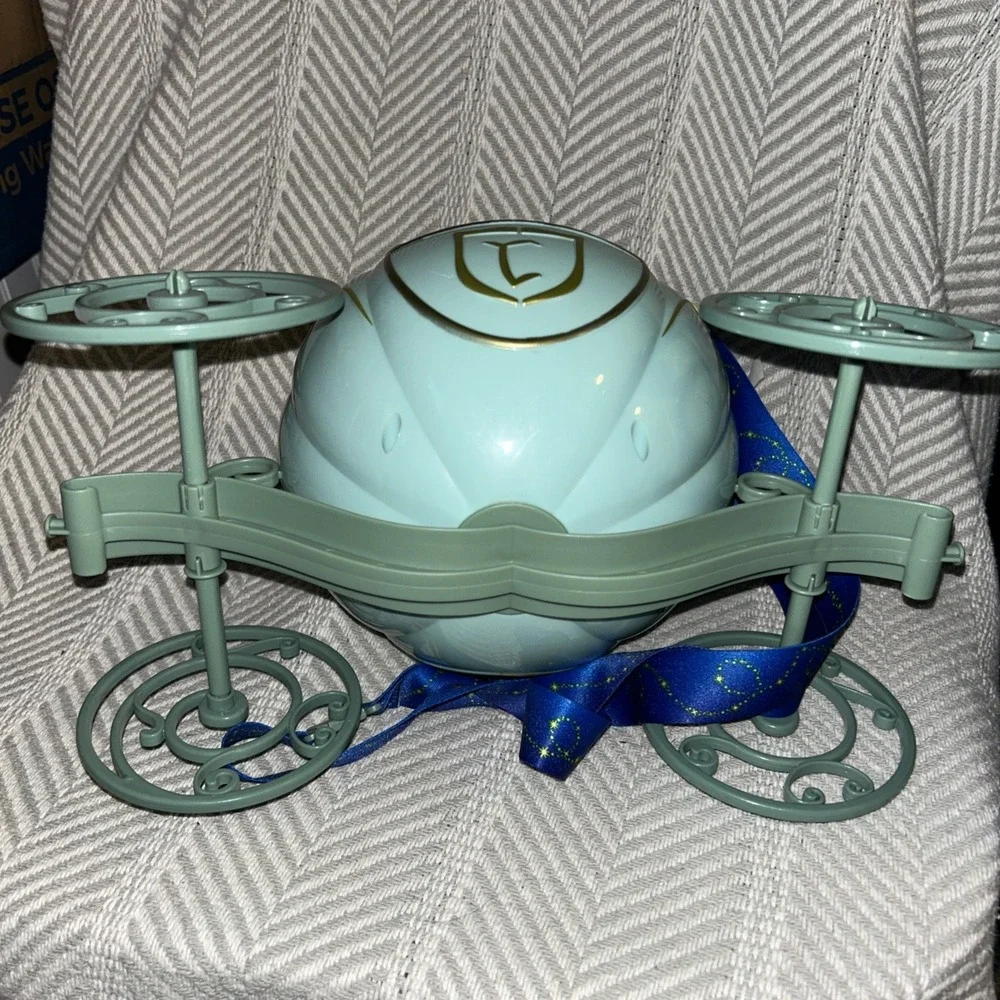 Disney Parks Cinderella's Carriage Popcorn Bucket‎ Disney Souvenir With Strap